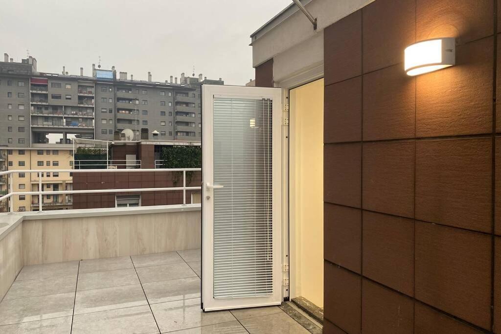Attico Milano-Bicocca Διαμέρισμα Εξωτερικό φωτογραφία